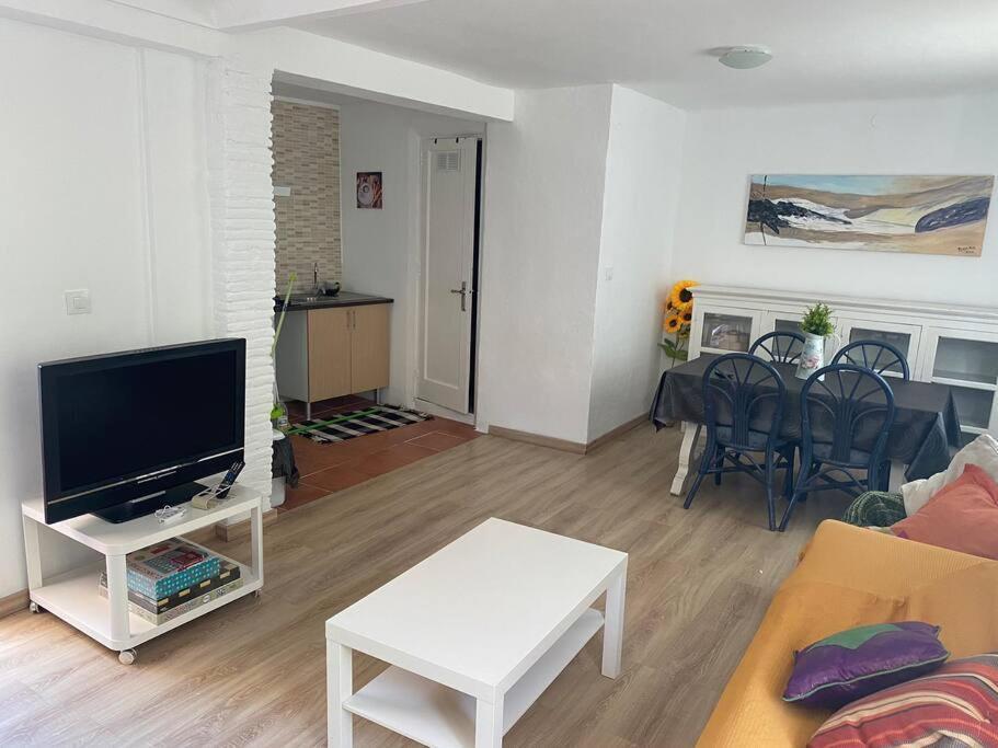 דירות דניה Beautiful Centric Townhouse מראה חיצוני תמונה